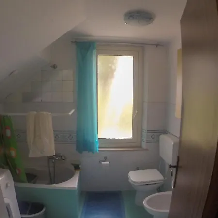 Tranquilla Casa Completa Tra Mare E Monti Vicina La Citta