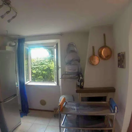 Tranquilla Casa Completa Tra Mare E Monti Vicina La Citta Semesterbostad